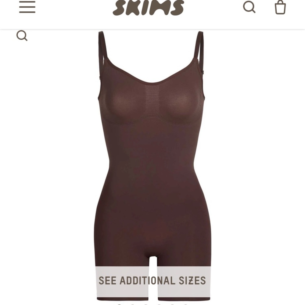 NEW NEVER WORN SCULPTING BODYSUIT MID THIGH W/OPEN GUSSET